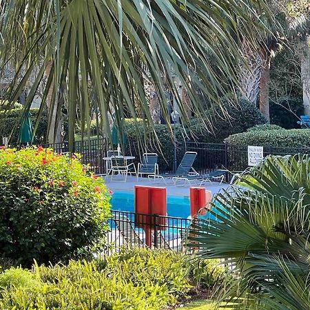 Spacious, Cozy Villa W/Parking In Coligny Villas Hilton Head Island Eksteriør bilde