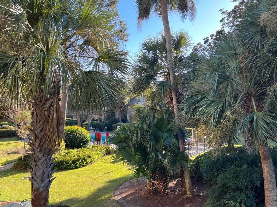 Spacious, Cozy Villa W/Parking In Coligny Villas Hilton Head Island Eksteriør bilde