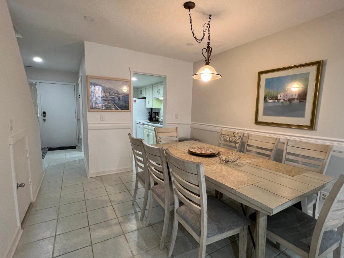 Spacious, Cozy Villa W/Parking In Coligny Villas Hilton Head Island Eksteriør bilde