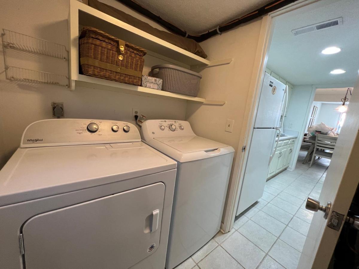 Spacious, Cozy Villa W/Parking In Coligny Villas Hilton Head Island Eksteriør bilde